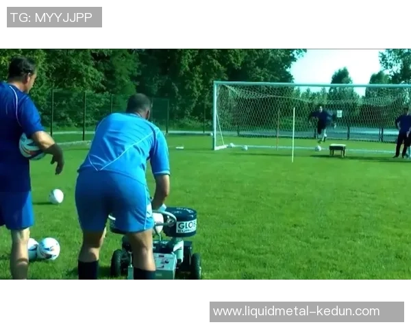 提升足球技能的秘密武器赤脚训练让你在场上如鱼得水