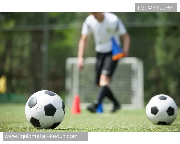 探索足球乐趣游戏的无限可能与激情体验尽享球场魅力与团队协作的快乐